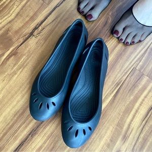 Black croc, ballet flats, size 9, well worn